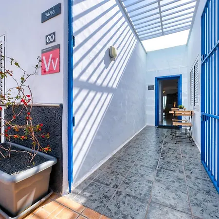 Casa Rame - Beachfront, Amazing Seaview And Air-con By Lanzarote 卡门港