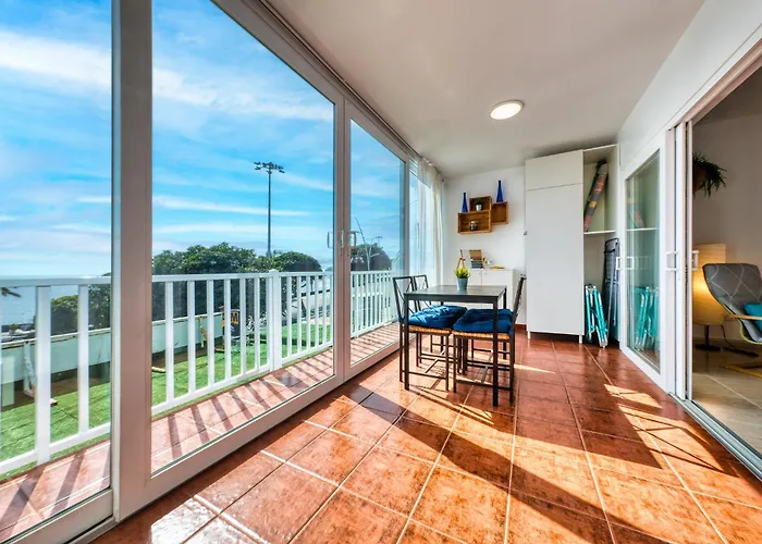 Σπίτι διακοπών Casa Rame - Beachfront, Amazing Seaview And Air-con By Lanzarote Πουέρτο Ντελ Κάρμεν