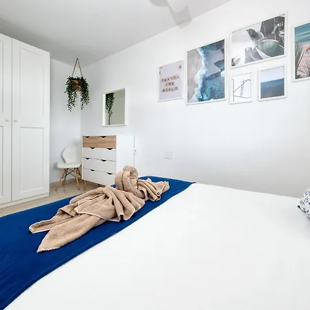 Casa Rame Beachfront, Amazing Seaview, Air-con